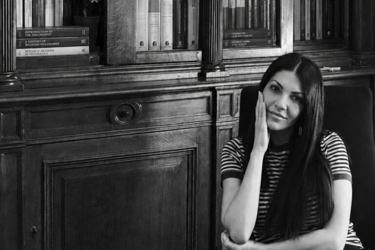 «Φτωχός Συγγενής, όποιος χρειάζεται χρόνο, σκέψη και φροντίδα»