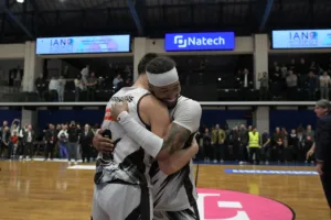 Vikos Φalcons-ΑΕΚ 95-84: «Λύγισε» την Ένωση κι έγραψε ιστορία η ομάδα των Ιωαννίνων