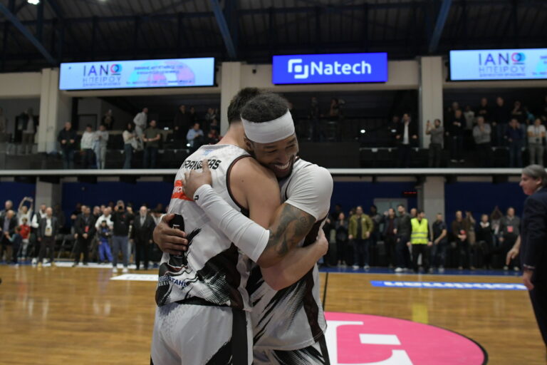 Vikos Φalcons-ΑΕΚ 95-84: «Λύγισε» την Ένωση κι έγραψε ιστορία η ομάδα των Ιωαννίνων