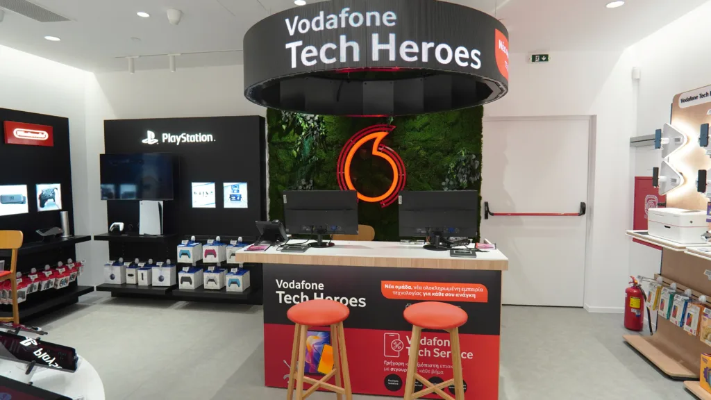 Vodafone: Επενδύσεις άνω των 15 εκατ. ευρώ για τον μετασχηματισμό των καταστημάτων της