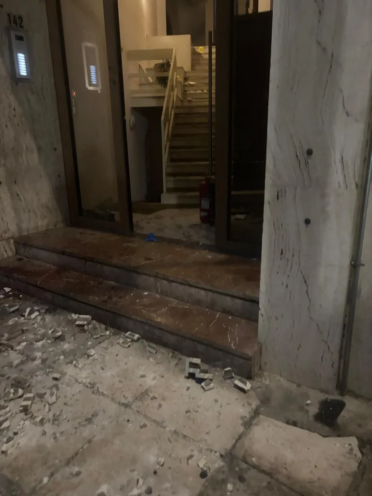 Εσωτερική εικόνα άρθρου